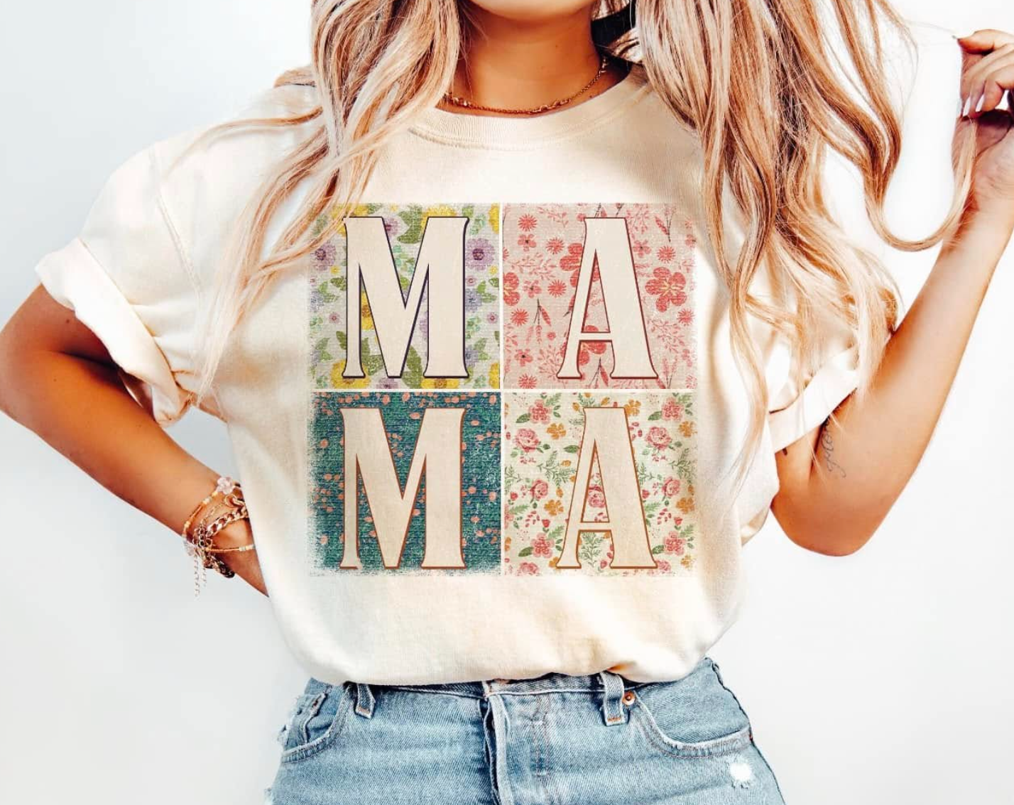 Square Floral "Mama" Tshirt